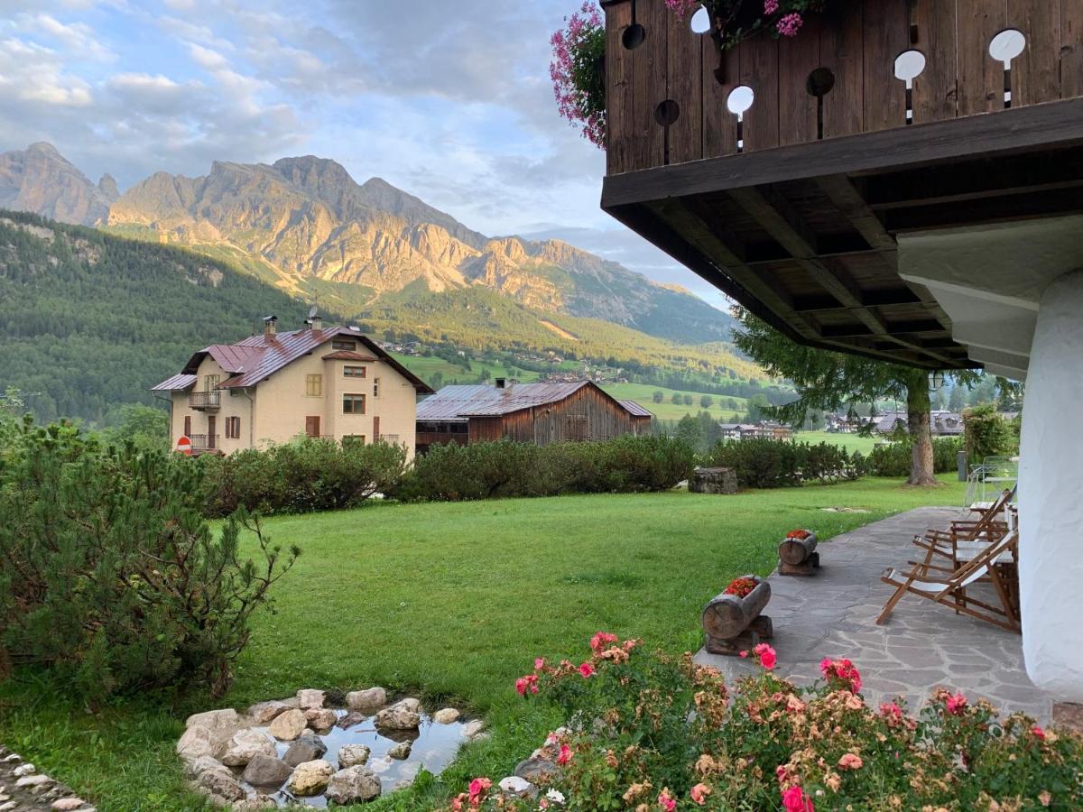 Casa Vacanze 5 Torri Cortina d'Ampezzo Bagian luar foto